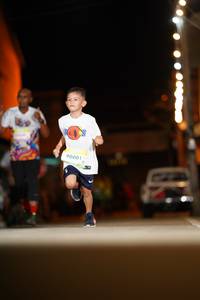 BIB: 90001
                            <button type="button" onclick="openModal(21743323)" class="btn btn-primary btn-sm float-right btn-popup" data-toggle="modal" data-target=".modal-high-quality">
                        <i class="fas fa-shopping-cart"></i> Add to Cart
                    </button>
                                            <button type="button" onclick="isThisMe(21743323, true)" class="btn btn-success btn-sm float-right btn-popup btn-isme hidden" data-toggle="tooltip" data-placement="bottom" title="นี่คือรูปของคุณใช่ไหม คลิกที่นี่เพื่อเอาเข้าอัลบั้ม">
                        <i class="fas fa-plus"></i> Add to album
                    </button>
                    <button type="button" onclick="isThisMe(21743323, false)" class="btn btn-warning btn-sm float-right btn-popup btn-isnotme hidden">
                        <i class="fas fa-ban"></i> Remove from album
                    </button>